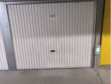 parking/box 13m2