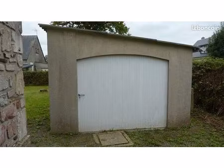 garage voiture   bateau ou stockage