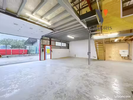 local 179 m² sassenage