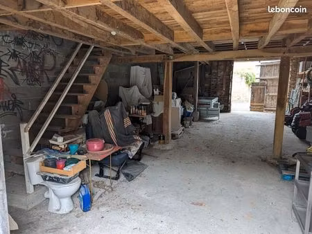 vends grand local au centre d'aixe sur vienne