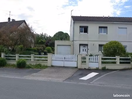 maison semi-indépendante 6 pièces terrain 300m2