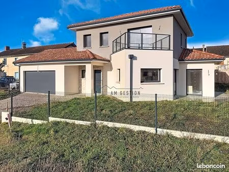 maison 6 pièces 139 m²