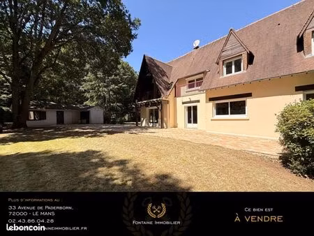 maison 7 pièces 214 m²