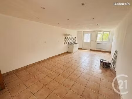 maison 3 pièces 60 m²
