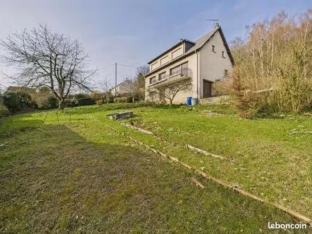 maison t6 dans un cadre exceptionnel