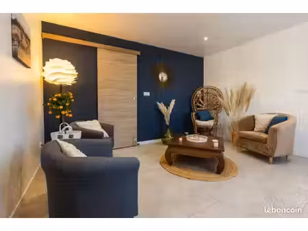 maison d'hôtes en activité  exploitable en gîtes