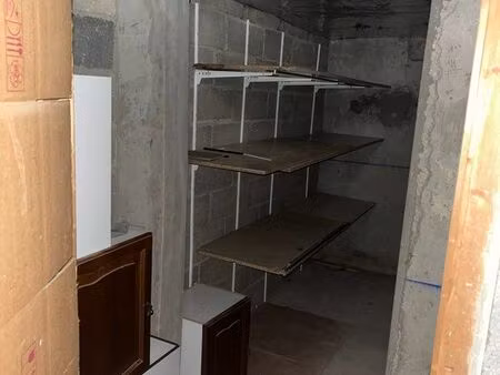 location cave 5m2 champs sur marne