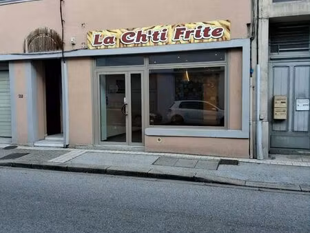 local commercial tout commerces 50 m2