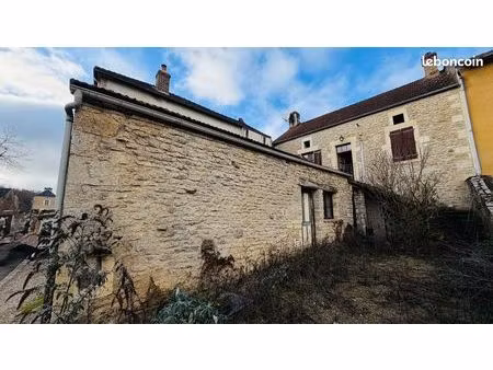 maison 3 pièces 76 m²