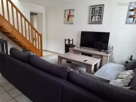 maison 7 pièces 196 m²