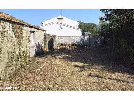 terrain constructible 376 m2