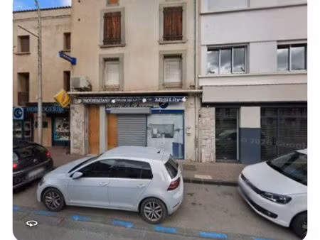 local commercial avec son habitation à rénover
