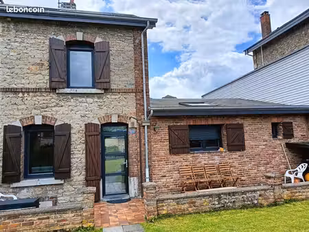 maison 65m2 aubrives