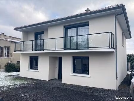 maison 6 pièces 149 m²
