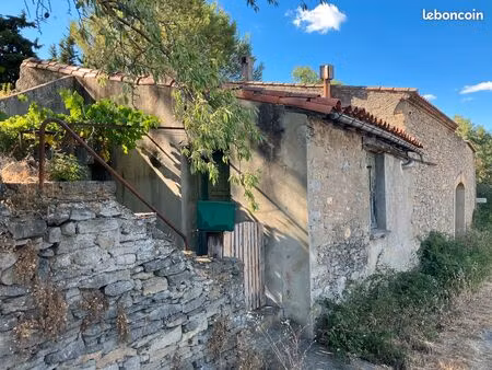 maison en pierre à rénover