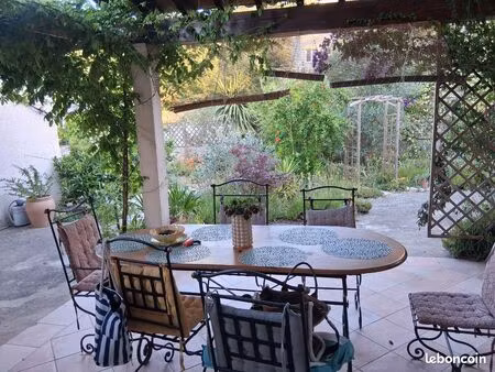 villa renovee 103m2 1020m2 terrain 4 chambres