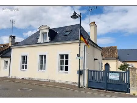maison 106 m² neuville-sur-sarthe