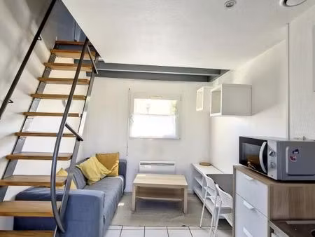 studio 1 pièce 18 m²