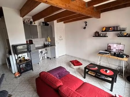 particulier loue t3 duplex 40 m² 77410 claye-souilly