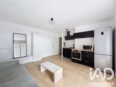 studio 1 pièce 29 m²