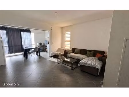 appartement t2 a vendre vue mer - guadeloupe le moule
