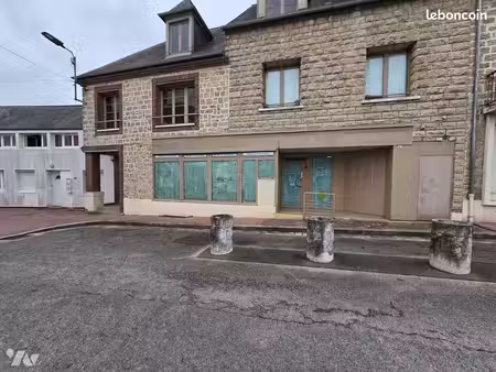 local divers 200 m² foucarmont