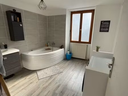 maison 4 pièces 65 m²