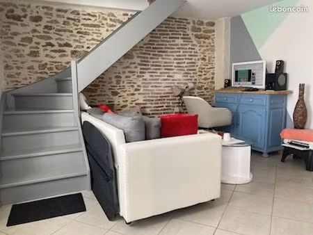 vente maison rénovée de 91 m² à grosbreuil  vendée