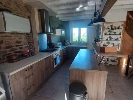 à vendre maison dans cadre paisible