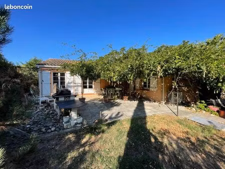 mas 5 pièces 99 m²