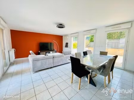 appartement 3 pièces 96 m²