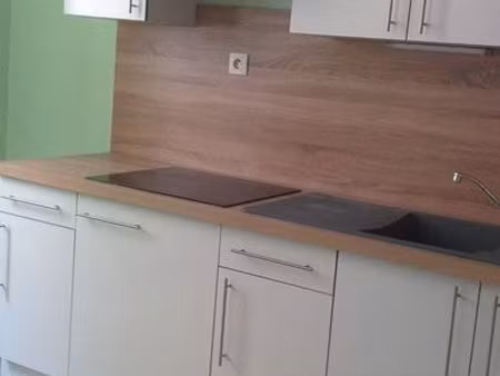 appartement t2 de 43 m² à louer – centre de montfaucon-en-velay