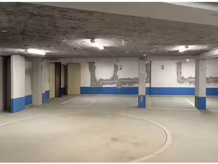 entrepôt 141 m² paris 08