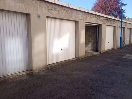 garage bourg-en-bresse