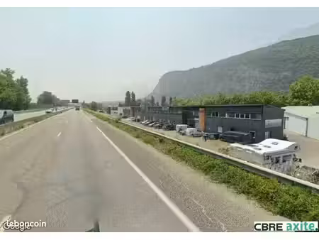 local commercial 272 m² echirolles