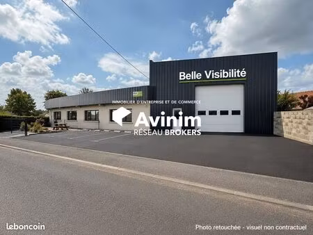 local 800 m² la flèche