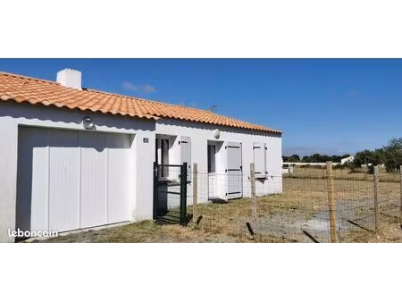 maison plain pied vue sur les marais et terrain constructible