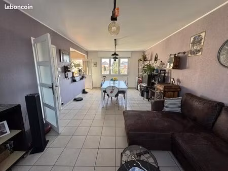 maison 4 pièces 80 m²