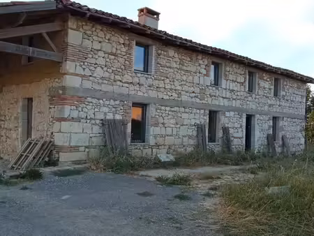 villa en pierre
