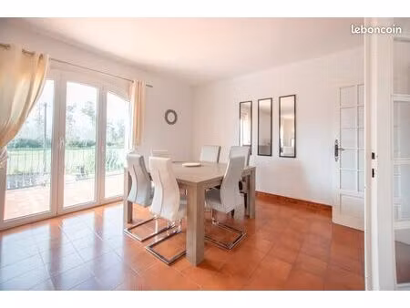 maison 6 pièces 224 m²
