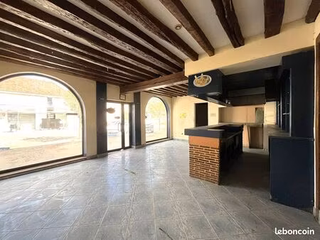 immeuble 10 pièces 400 m²