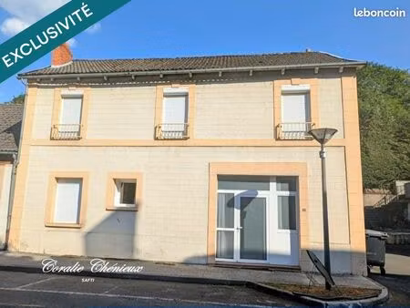 immeuble 120 m² ydes