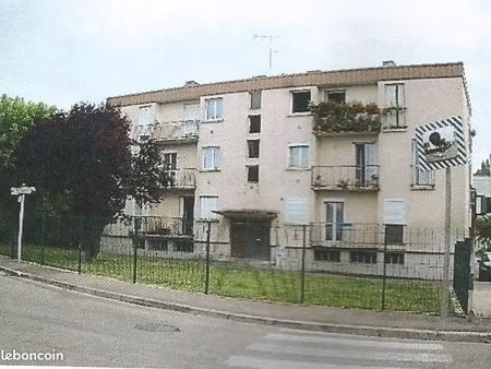 appartement à louer 2 chambres  salon sam  cuisine sdb wc séparés