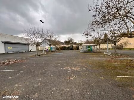 local commercial à vendre