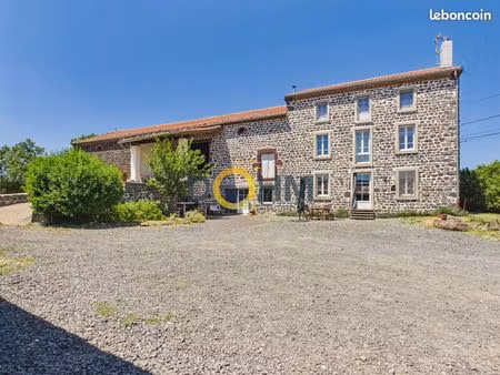 propriété 8 pièces 206 m²