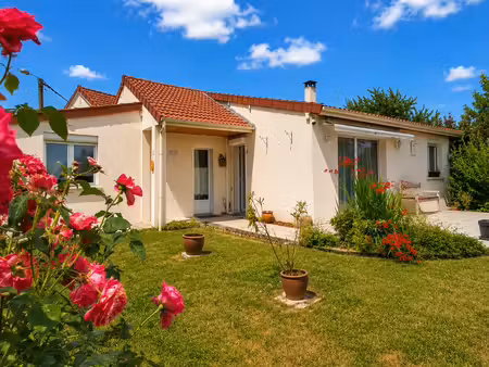 chalet 3 pièces 82 m²
