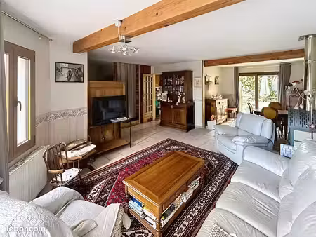 propriété 7 pièces 175 m²