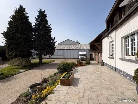 maison et hangars