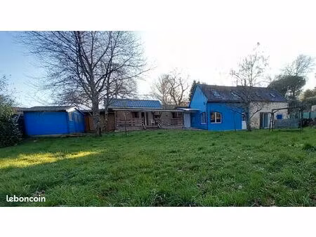 maison de campagne de 66 m² avec jardin  trois pièces et dépendances  loyer 870/mois + cha