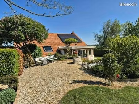pavillon 5 pièces 147 m²